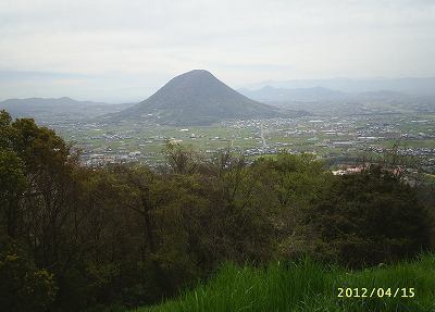 s-201204154.jpg