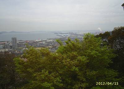 s-201204156.jpg